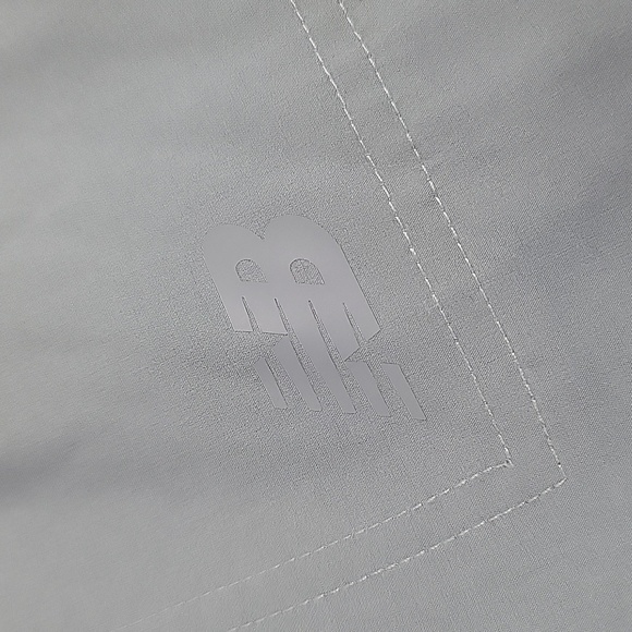 KIDS NEW BALANCE NWT RELAXED BLUE CARGO TRACK PANTS - Picture 2 of 10